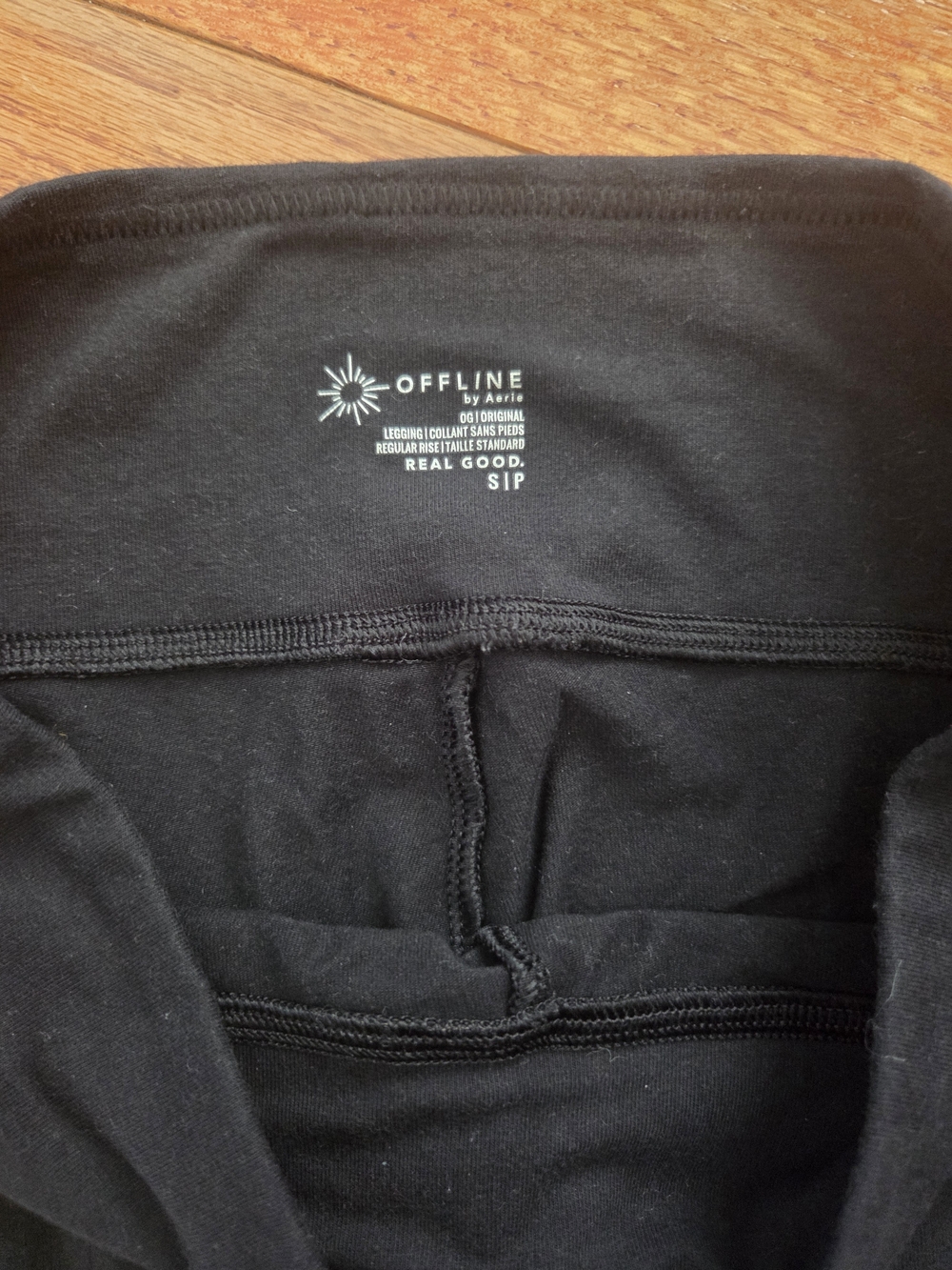 Aeri Regular Rise Leggins